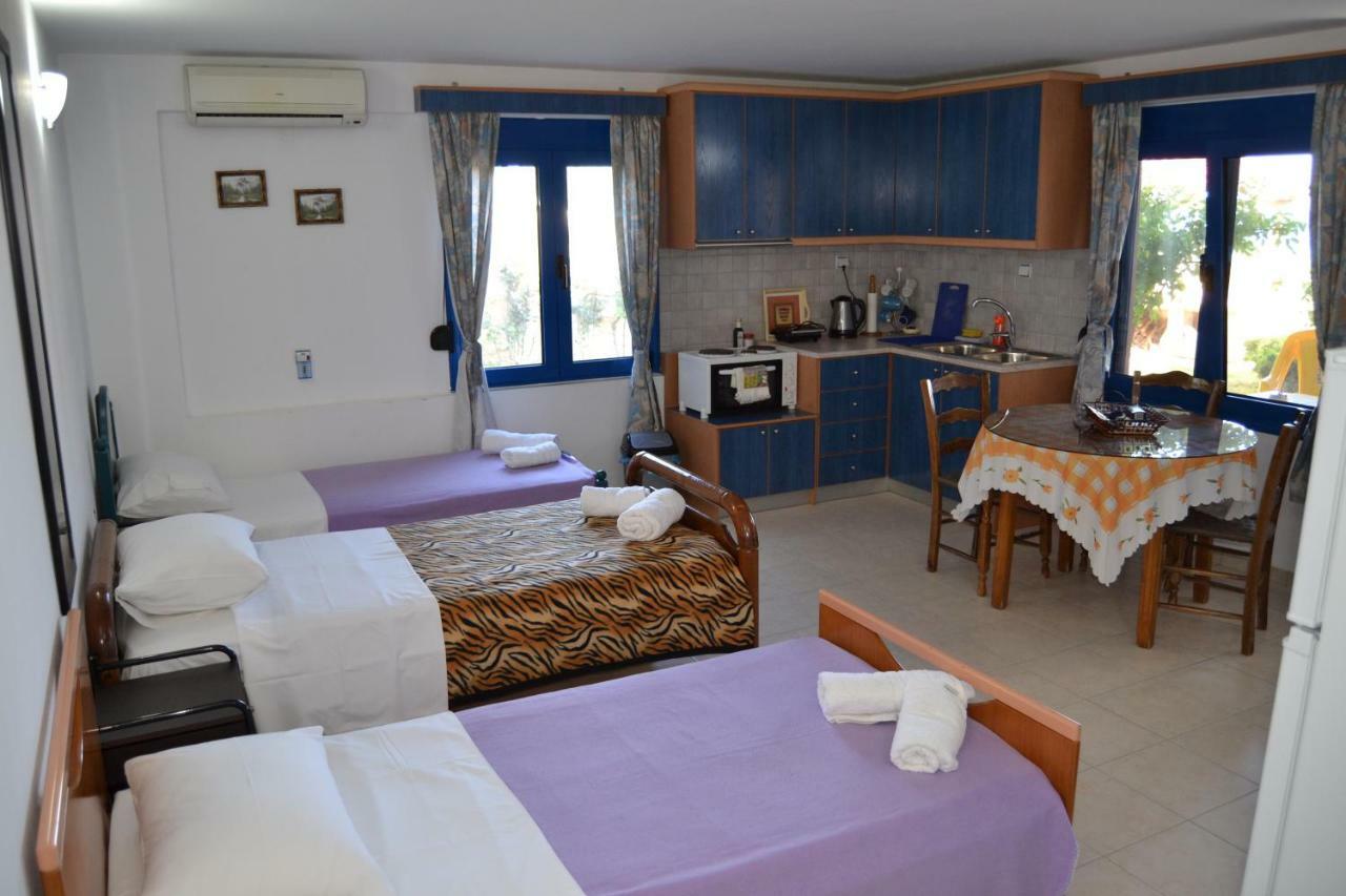 Sofia Apartment Léntas Extérieur photo